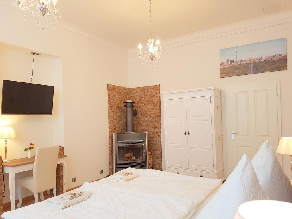 Gastein By Rockchair Apartments L Superhost Status L 2 Bedrooms Boxspringbeds 1,5 Bathrooms - Cozy Family & Business Flair Welcomes You! Berlin Eksteriør billede