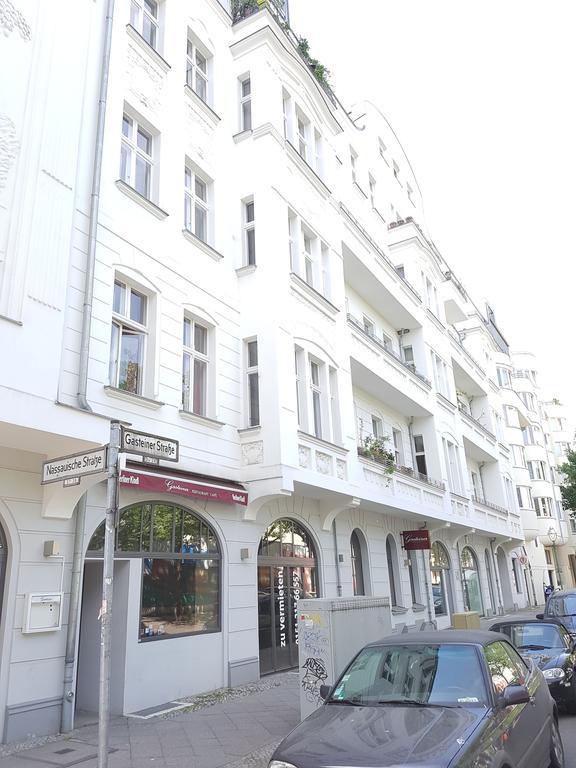 Gastein By Rockchair Apartments L Superhost Status L 2 Bedrooms Boxspringbeds 1,5 Bathrooms - Cozy Family & Business Flair Welcomes You! Berlin Eksteriør billede